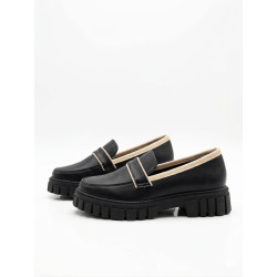 MOCASIN BAJO NEGRO CON FILOS CREMA