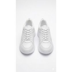DEPORTIVO BLANCO CON DETALLES GRIS