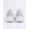 DEPORTIVO BLANCO CON DETALLES CELESTES