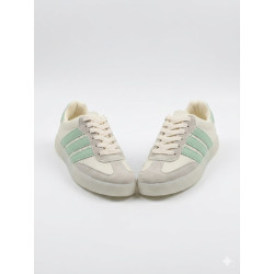 ESTILO SAMBA BAJO CREMA CON LINEAS VERDE AGUA