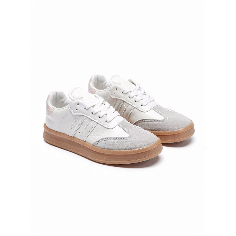 CLASICO ESTILO SAMBA COLOR BEIGE CON DETALLES DE BRILLO