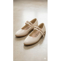 MARY JANE BAJO COLOR CREMA CHAROL