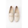 MOCASIN BAJO CREMA PUNTON