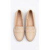 MOCASIN BEIGE BAJO DETALLE AL FRENTE