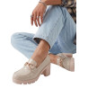 MOCASIN DE TACO BEIGE DE CHAROL