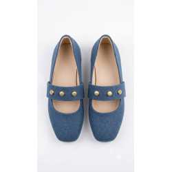FLAT JEAN CON DETALLES EN LA CORREA