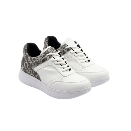 DEPORTIVO BLANCO CON ANIMAL PRINT